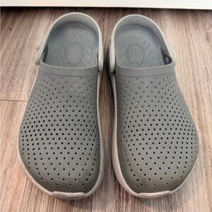 CROCS Men's Perforated Gray Clogs